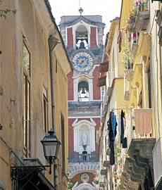 We are continually refining and adding to our portfolio of Nice Places to stay in Italy, so visit our site regularly to find somewhere just that little bit special. All our places to stay are presented with photos and descriptions taken and selected by us personally to give an impression as true to the reality as we can. All places are chosen by our team here in Italy for their combination of price, quality, charm and location. We work in partnership with family run hotels, guest houses and self-catering accommodations. This is NOT an unverified 'web portal' or online directory - we select only those places which we believe make excellent places to base a 1 week holiday or longer.